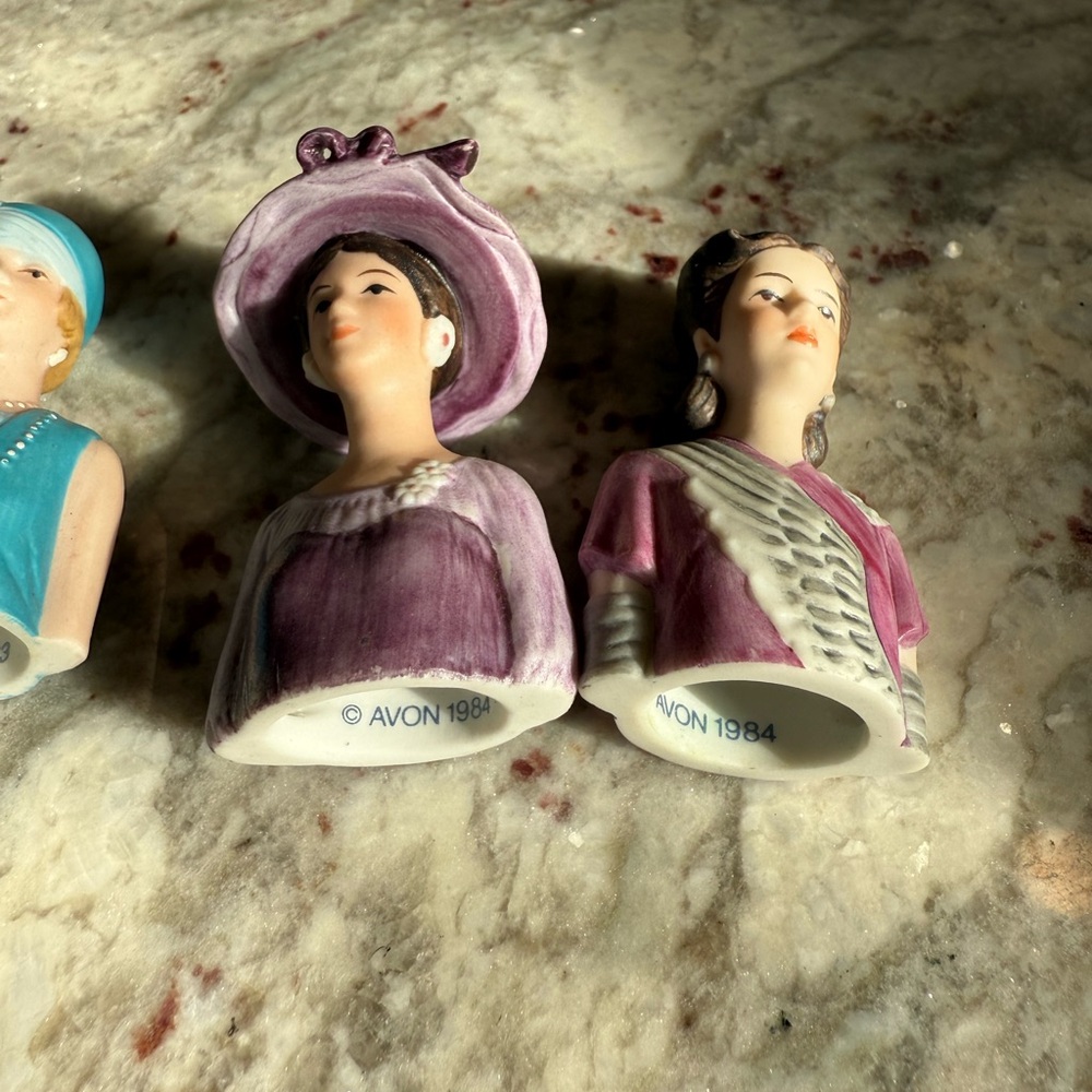Avon Victorian Lady Thimbles - Picture 8 of 11